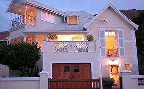 Cheviot Place Guest House